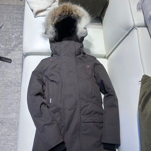 Nobis merideth parka steel grey (never worn)
